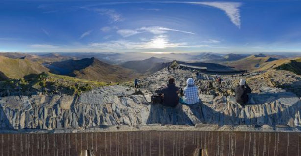 Heart-in-mouth walk on Snowdon knife-edge produces weirdest mountain views you'll ever see